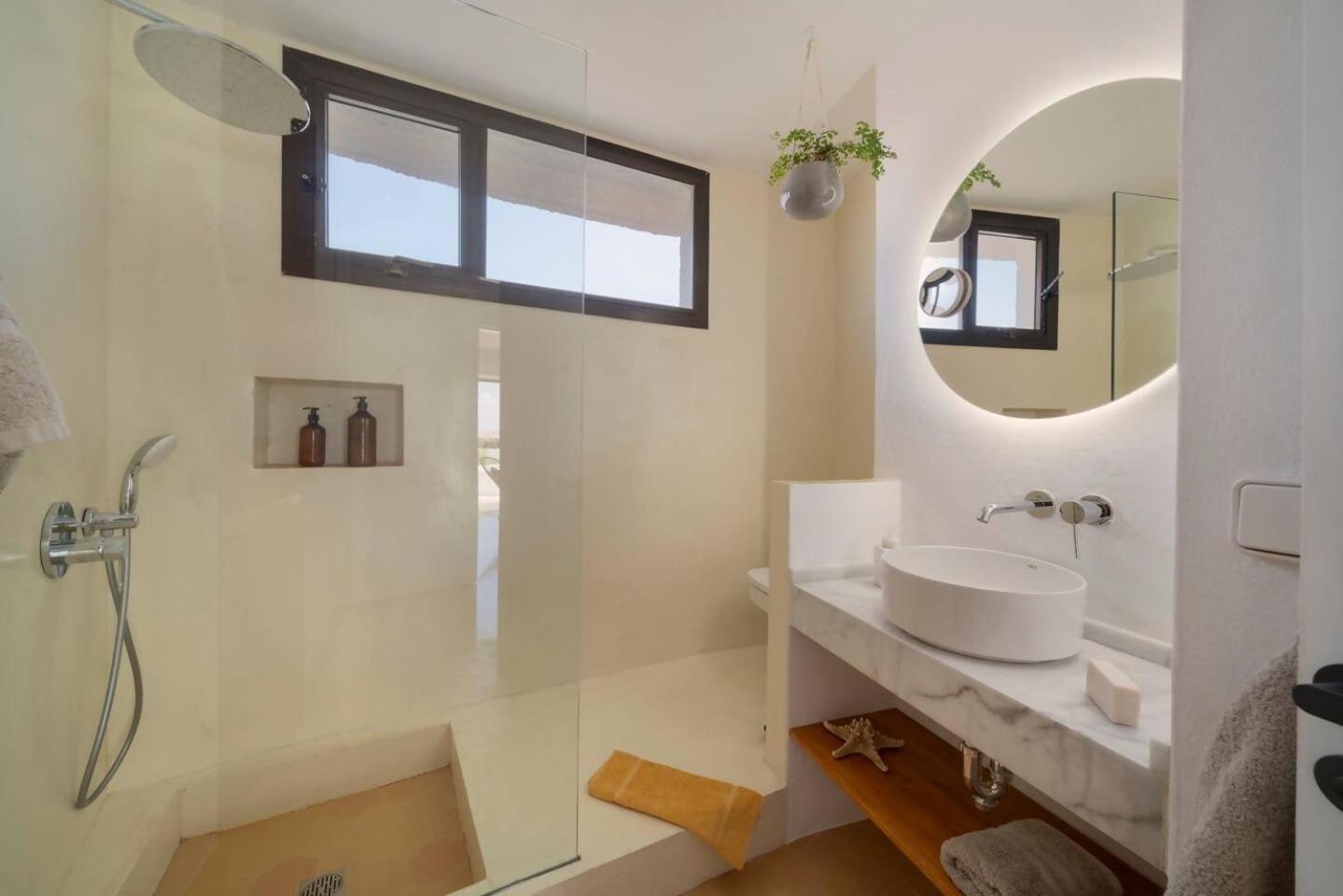 Lanzarote Famara Beach Bungalow מראה חיצוני תמונה