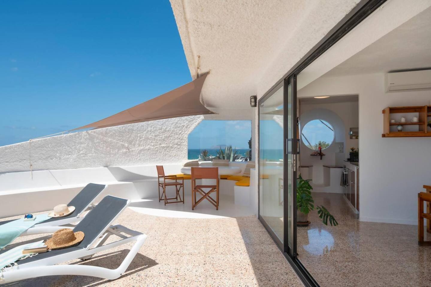 Lanzarote Famara Beach Bungalow מראה חיצוני תמונה